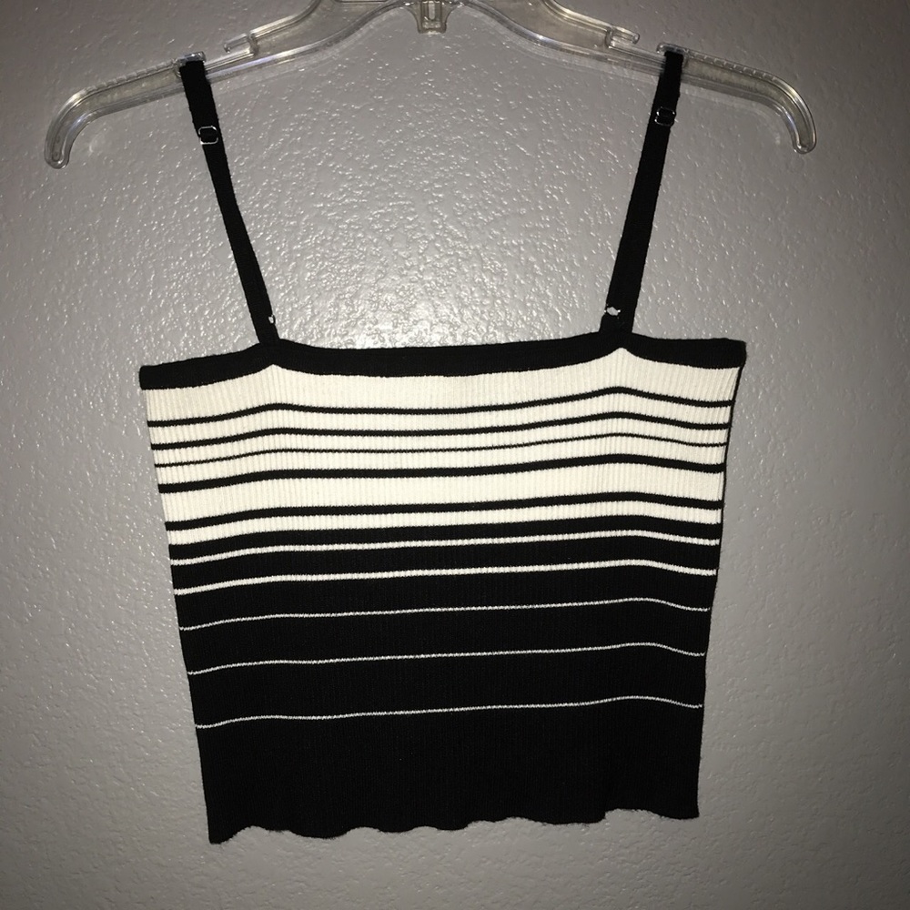 stripped crop top